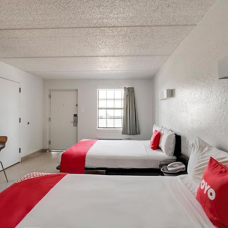 Oyo Hotel Houston Katy Freeway Eksteriør billede